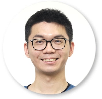 李　昀謙