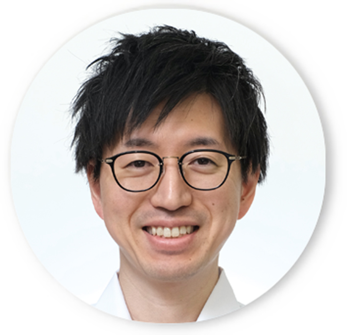 半場　悠介